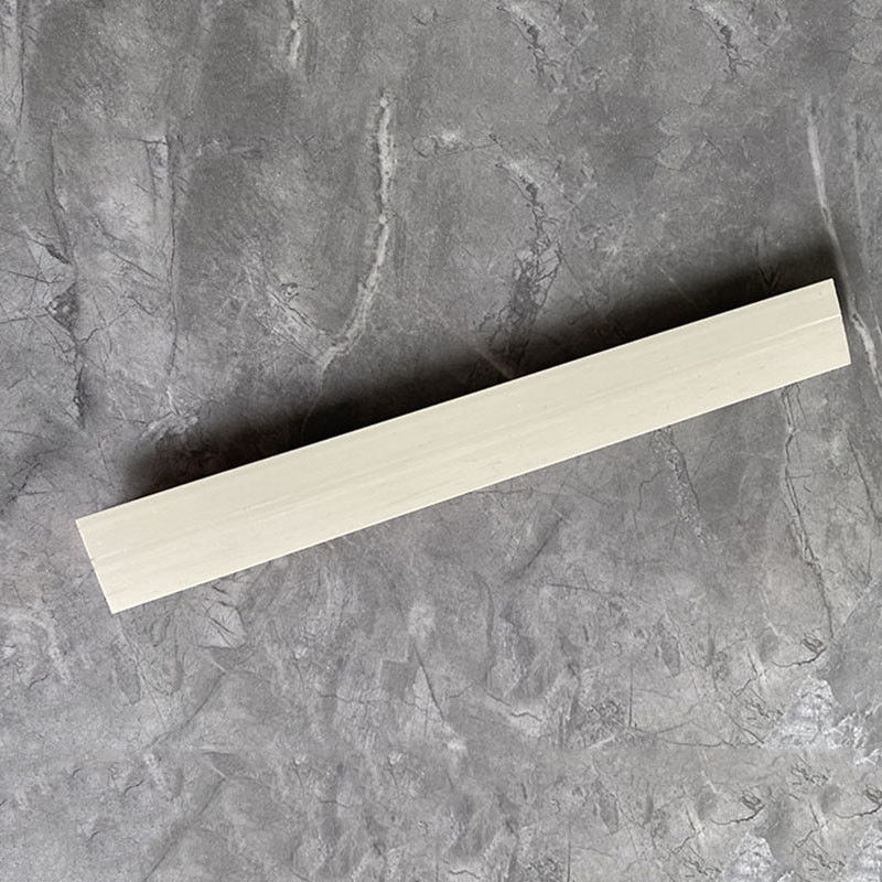 Plastica del bordo di bordatura del PVC di lunghezza 2m 2.7m 3m per l'applicazione dei supermercati