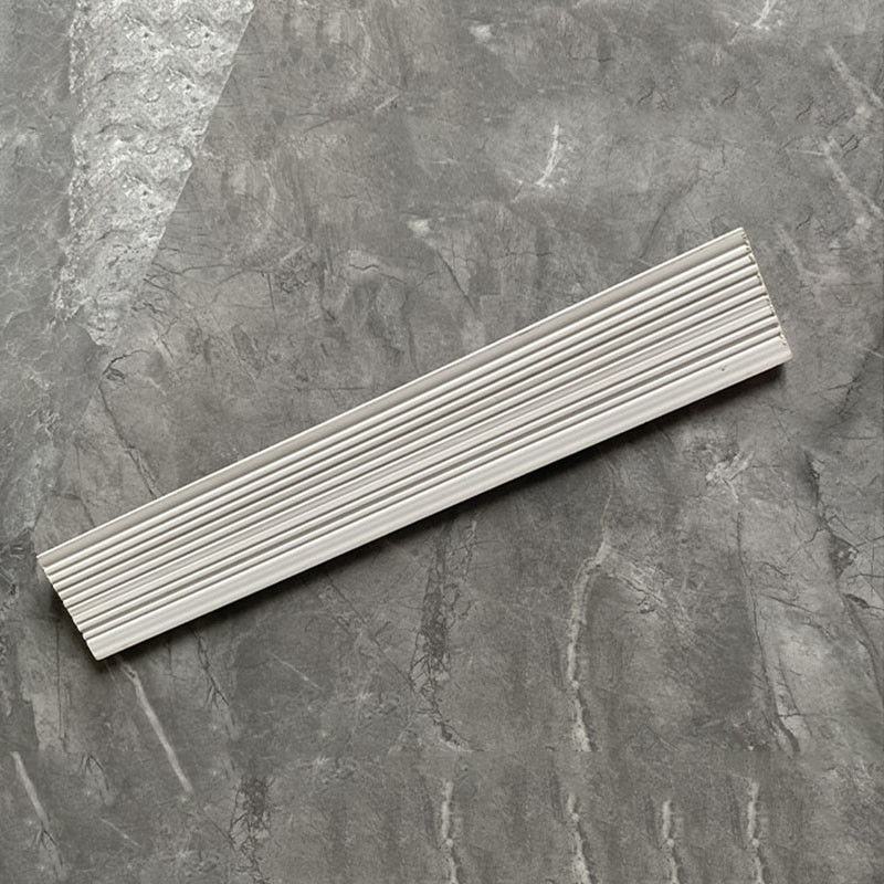 Alta protezione d'angolo di durevolezza 45*45mm WPC fatta del composto di plastica di legno